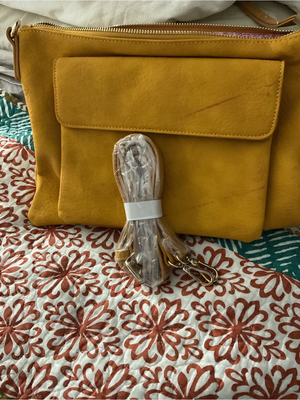 Vegan leather NWT Shiraleah Mustard Yellow Crossbody Bag - Women